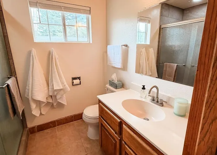 And Mountains, 3br 2ba Show Low